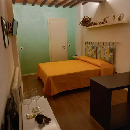 Apartamento La Dei Conti, Piccolo E Confortevole Loft